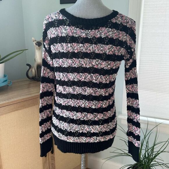 Kensie Fuzzy Striped Sweater Pink Black Gray Pullover Knit Top Size Medium - Picture 2 of 5